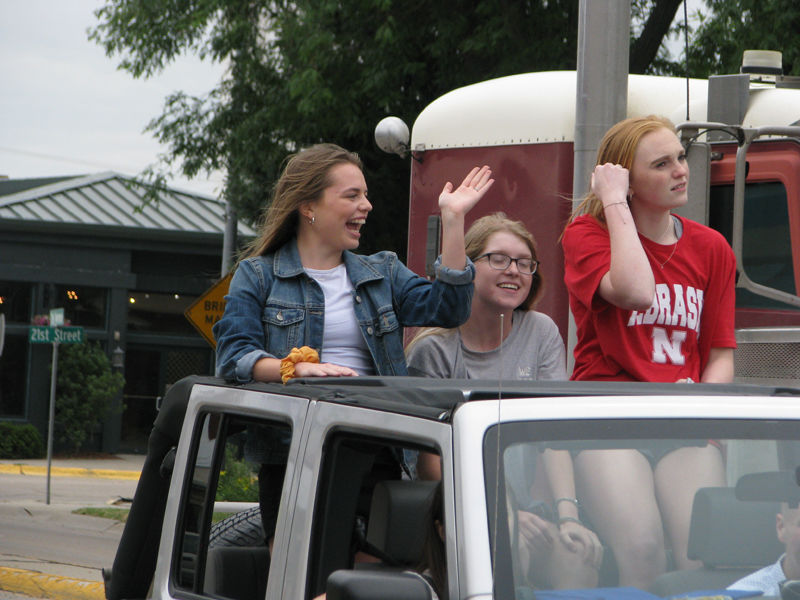 Three Girls.JPG